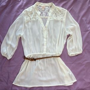 Mossimo Supply Co. - Women’s white blouse, large